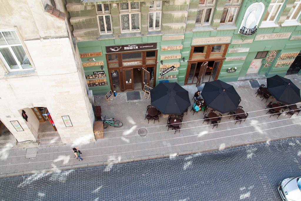 "Eva Stories" Movie Apartment On Rynok Square Lviv Bagian luar foto